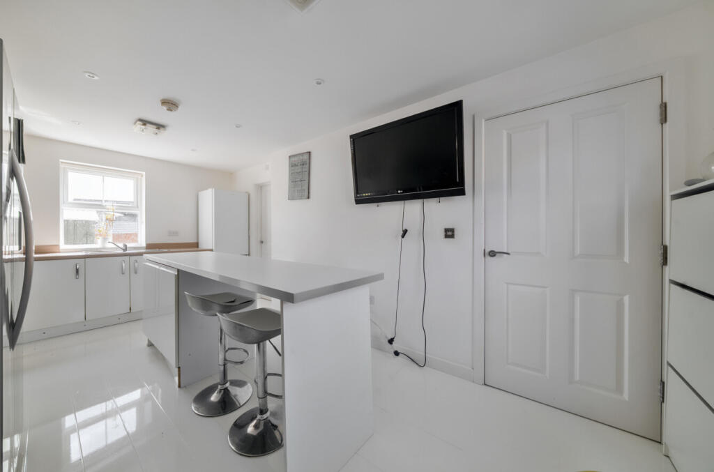 Additional image 5 of Great Mead, Yeovil, Somerset, BA21