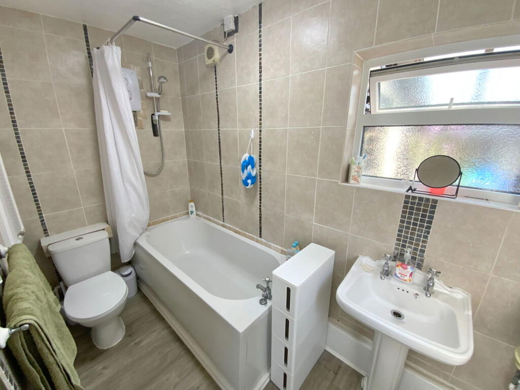 Additional image 6 of HALESOWEN, Cobham Road