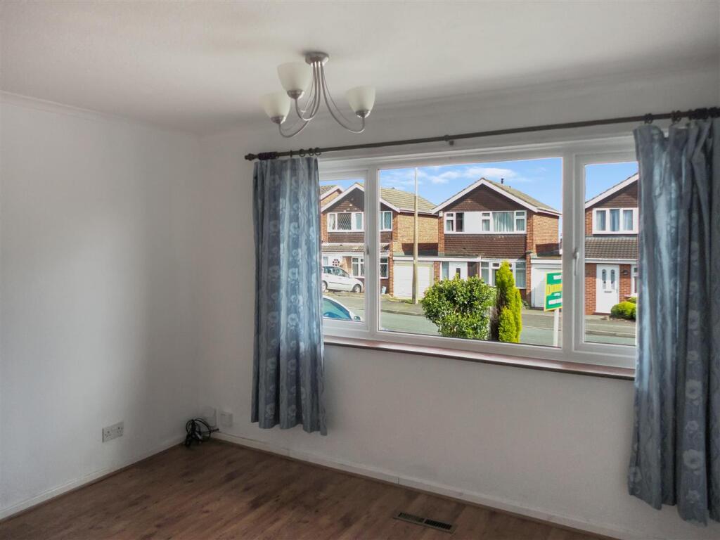 Additional image 23 of Windsor Close, Tamworth