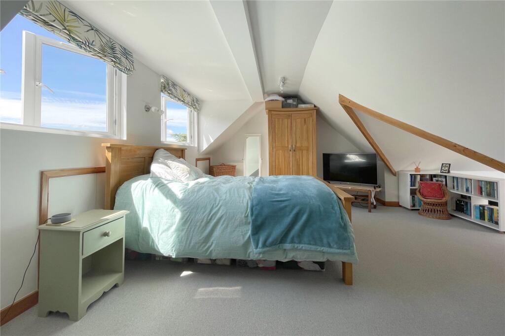 Additional image 4 of Priory Park, Bradford on Avon