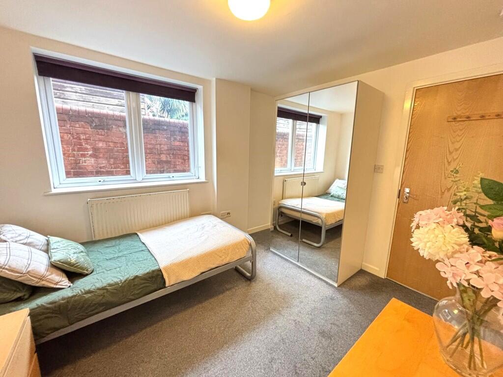 Additional image 3 of West Hendford, Yeovil