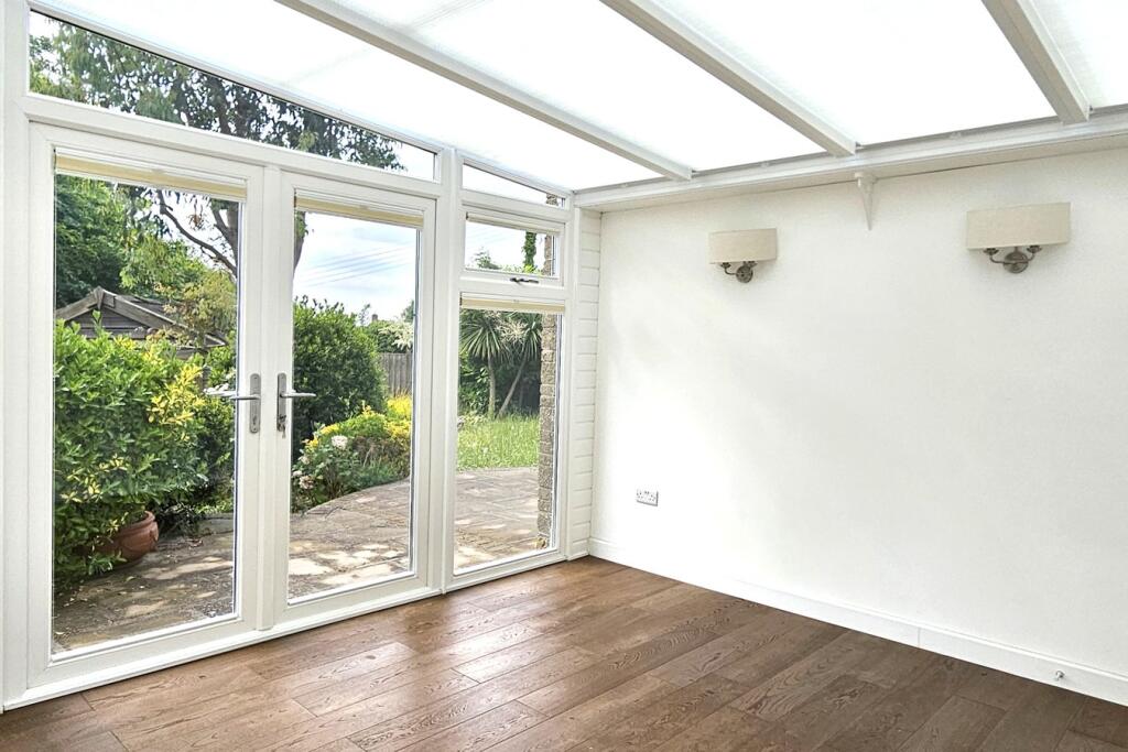 Additional image 12 of Bove Town, Glastonbury, BA6