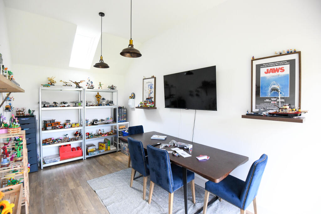 Additional image 32 of Kendall Lane, Semington