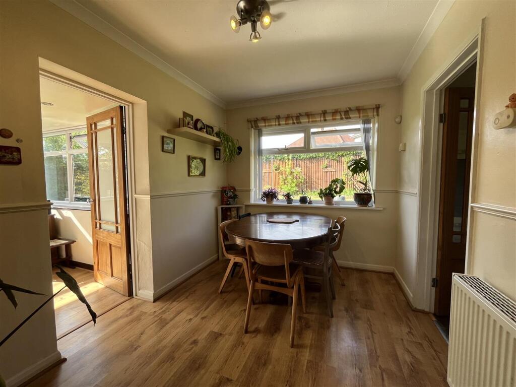 Additional image 8 of Villa Mount, Wyke, Bradford