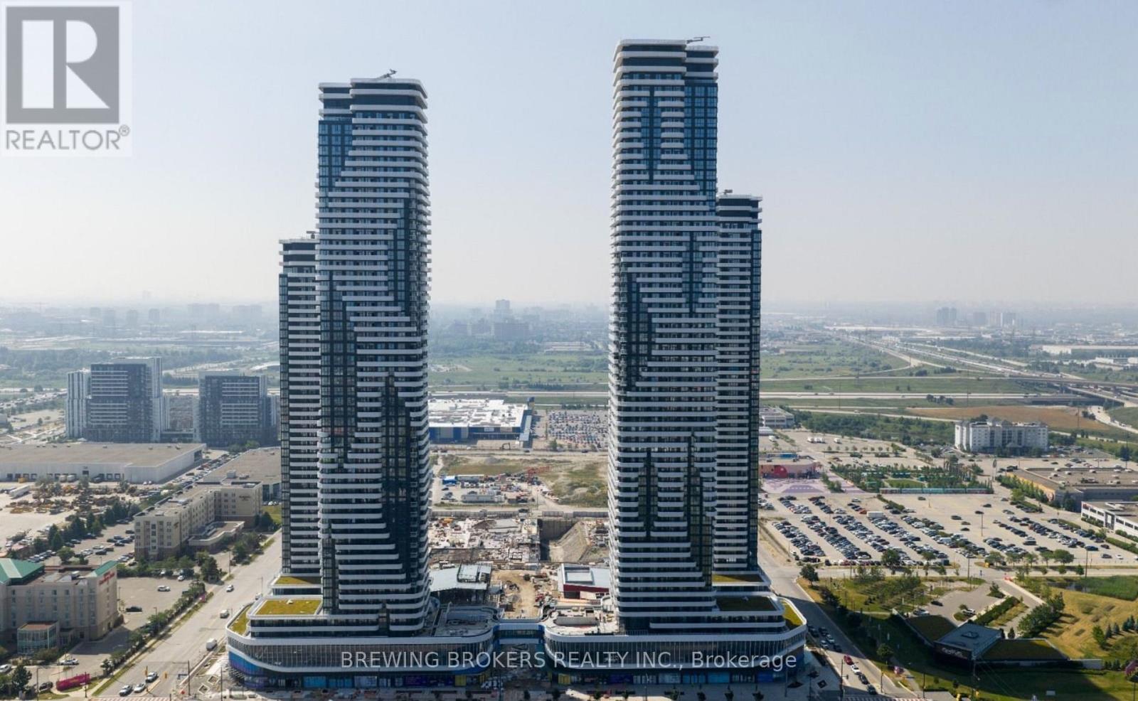 2003 - 28 INTERCHANGE WAY|Vaughan (Vaughan Corporate Centre), Ontario L4K0P8