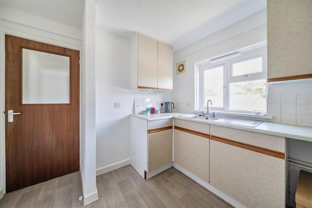 Additional image 10 of Taranto Hill, Ilchester, Yeovil