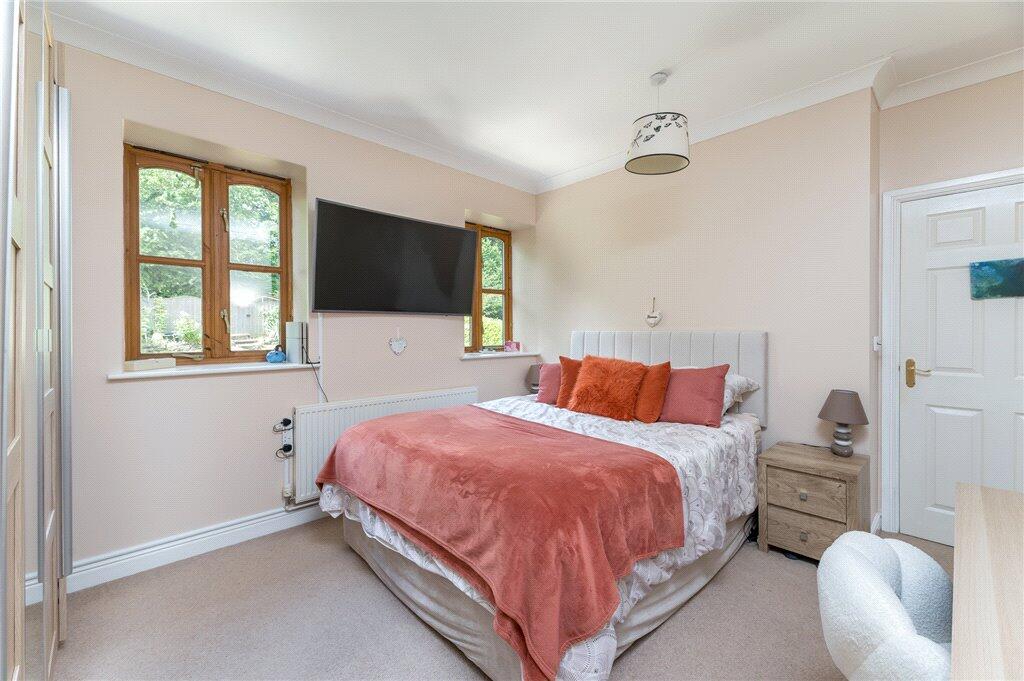 Additional image 11 of Valley Court, New Lane, Drighlington, Bradford, BD11