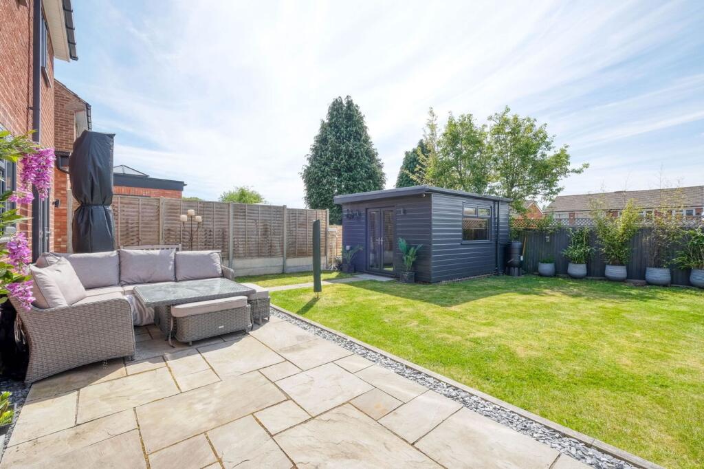 Additional image 16 of Green Slade Crescent, Marlbrook, B60