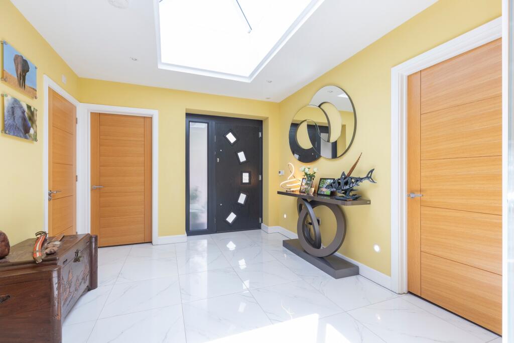 Additional image 4 of Causa Fiunt,  Clay Street, Crockerton, Warminster