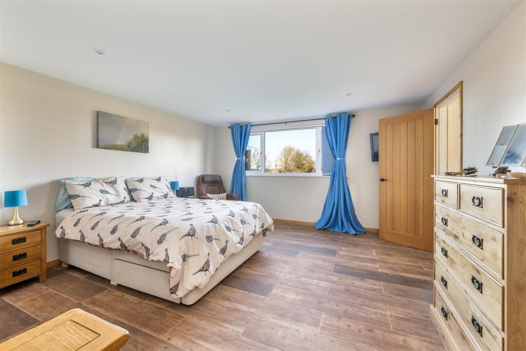 Additional image 30 of Sunnycroft Barn, Cowleaze Lane, Edington, Westbury