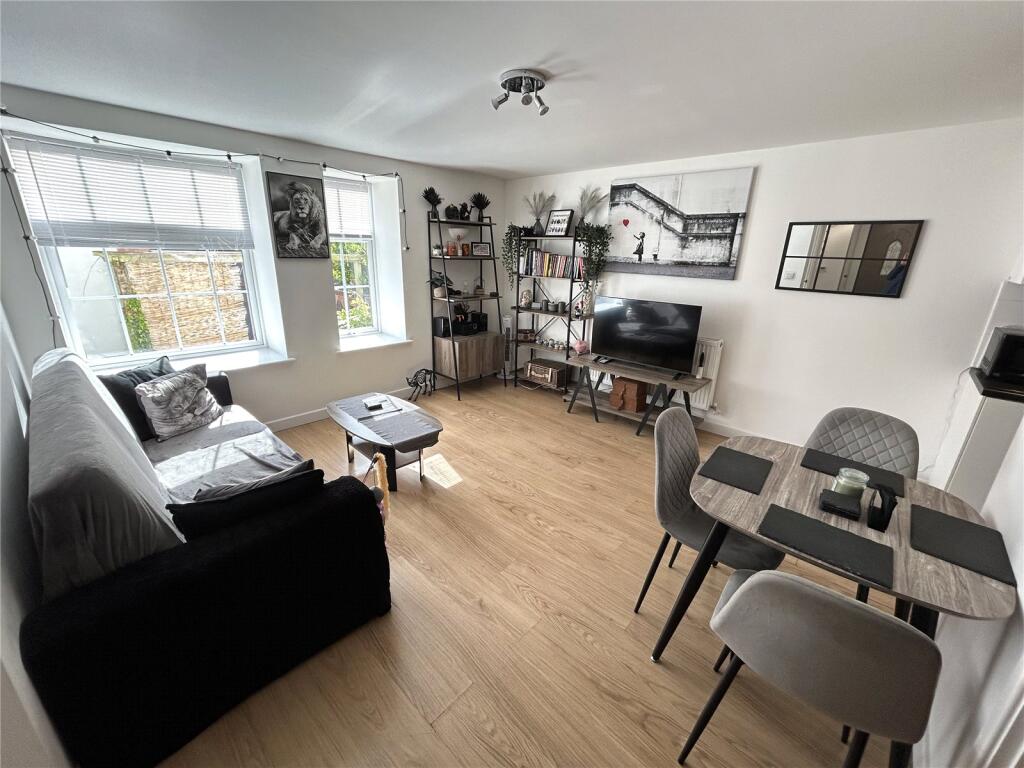 Additional image 2 of Huish, Yeovil, BA20