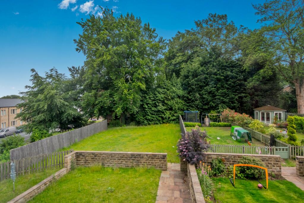 Additional image 42 of Oxford Road, Gomersal, Cleckheaton, BD19