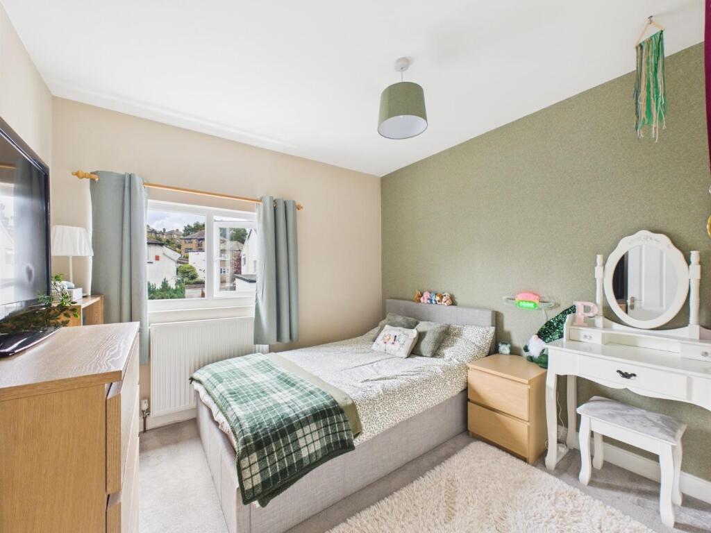 Additional image 18 of Grange Park Road, Bingley