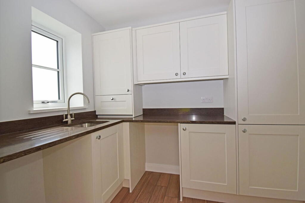 Additional image 7 of 1 Holly View, Bromsgrove, Worcestershire, B61 8LG