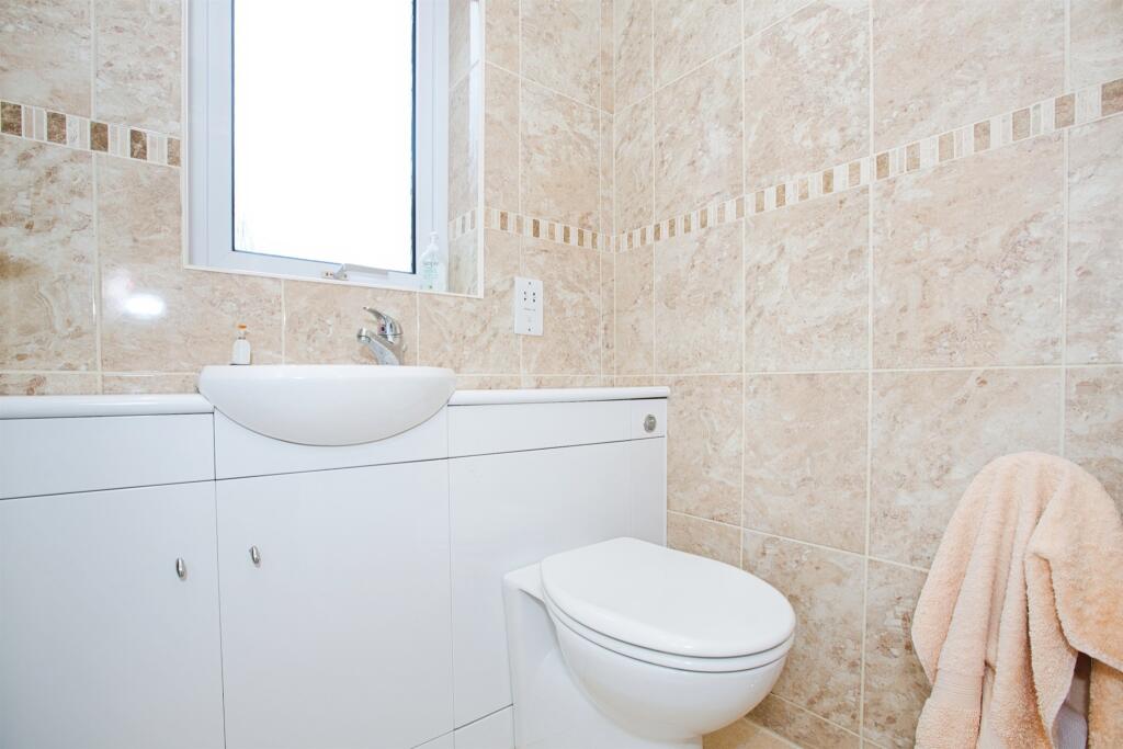 Additional image 10 of Carisbrooke Gardens, Yeovil