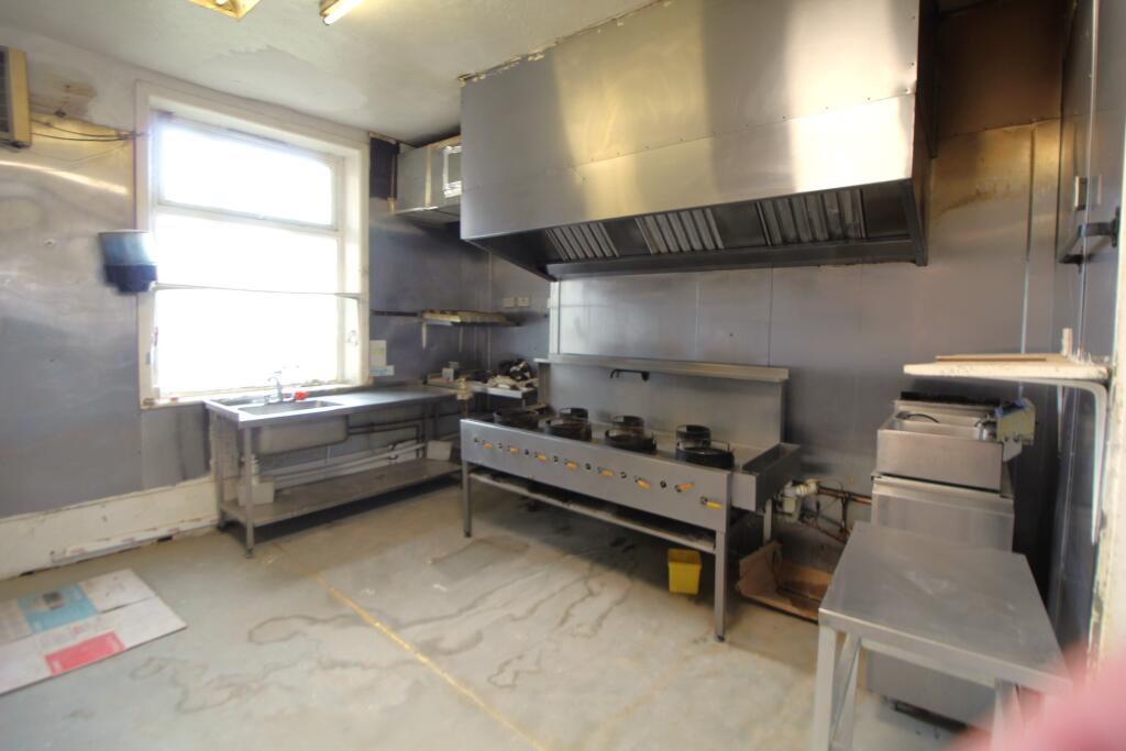 房产图片 5 - 曼彻斯特路，（商铺），尼尔森，BB9