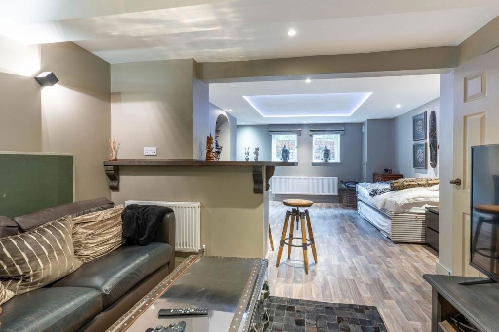 Additional image 13 of Shepley Road, Barnt Green, B45