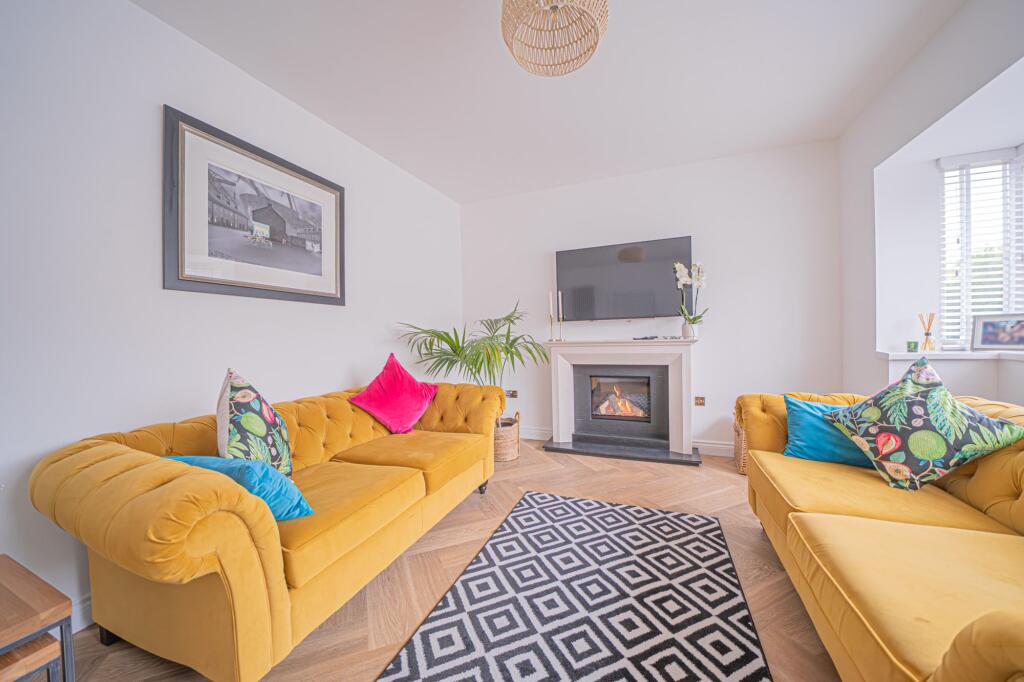 Additional image 11 of Besbury Close, Dorridge, B93