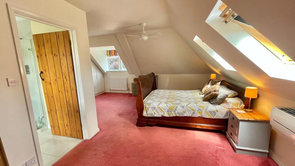 Additional image 7 of High Street, Broom