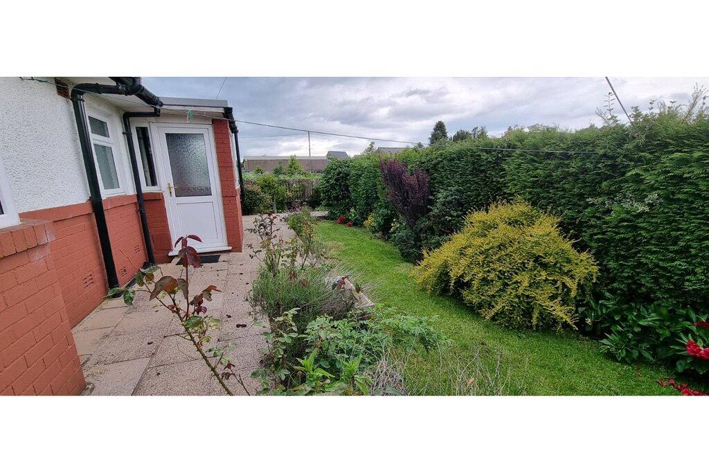 Additional image 8 of 154 Gisburn Road, Barnoldswick, Lancashire, BB18 5LQ