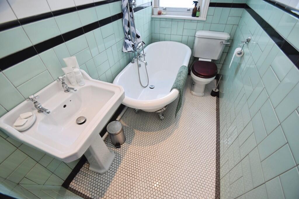 Additional image 7 of Leyburn Grove, Shipley