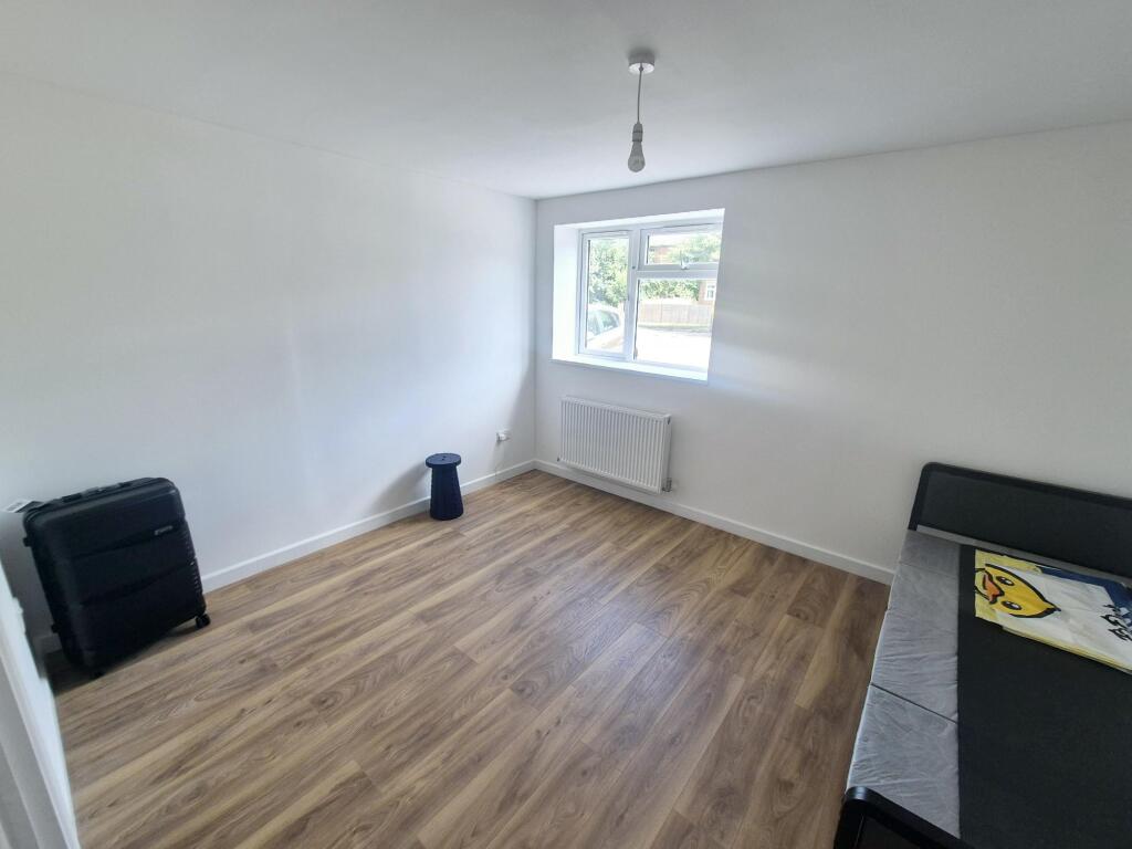 Additional image 12 of Larkhill Road, YEOVIL