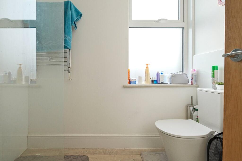 Additional image 8 of Bank Buildings, Barnoldswick, Lancashire, BB18