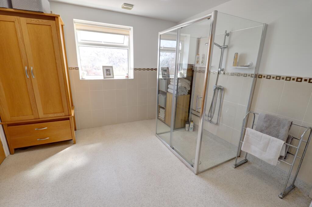 Additional image 17 of Barnfield Avenue, Worsthorne, Burnley, BB10