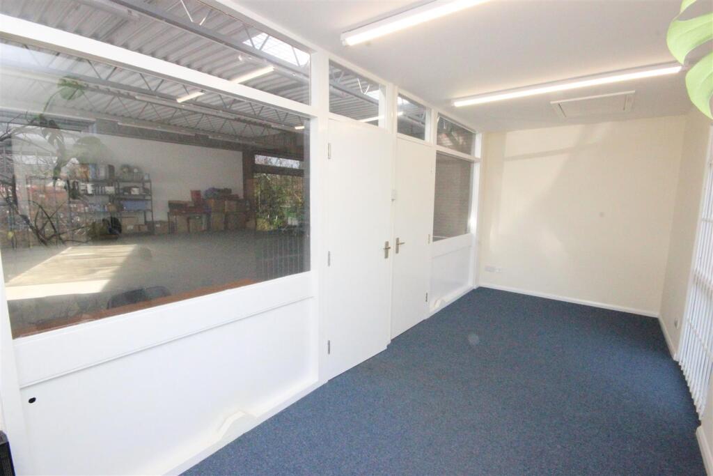 Additional image 8 of Lyde Green, Halesowen