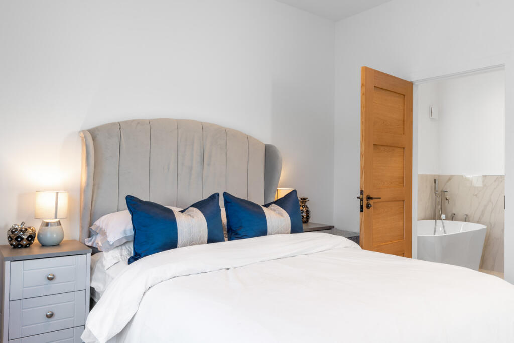 Additional image 24 of Haye Lane, Mappleborough Green, B80