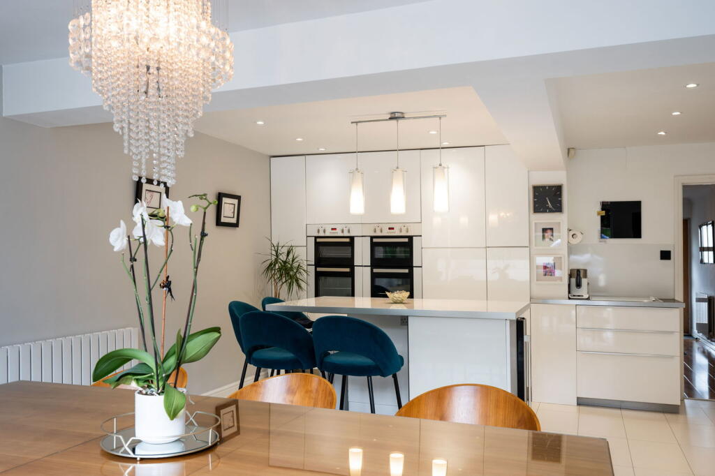 Additional image 8 of Beverley Close, Sutton Coldfield, B72 1YF