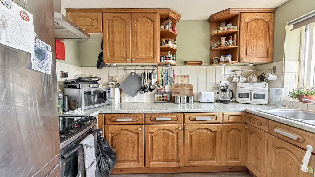 Additional image 4 of Copheap Rise, Warminster