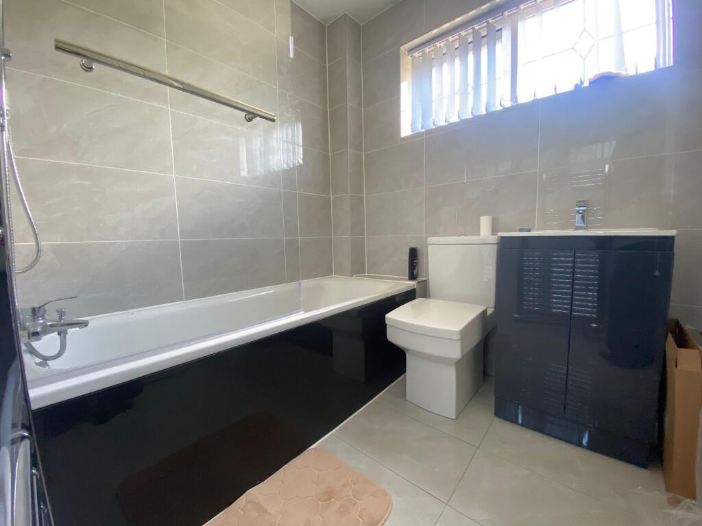 Additional image 10 of Hornbeam, Tamworth