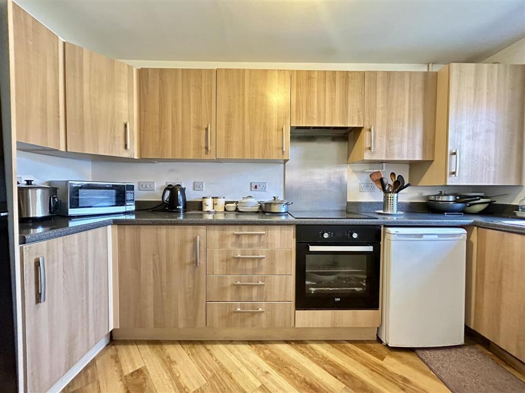 Additional image 3 of Century Way, Halesowen