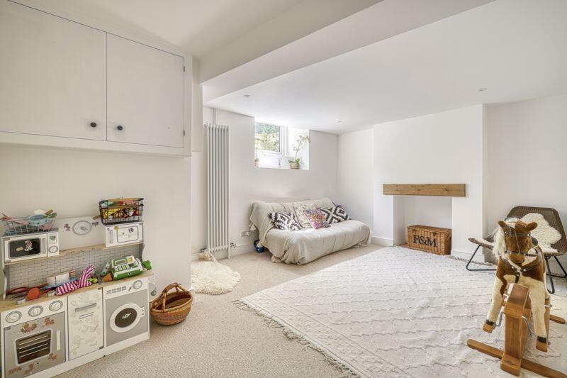 Additional image 12 of Central Frome