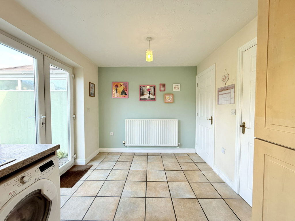 Additional image 5 of Finmere Way, Shirley