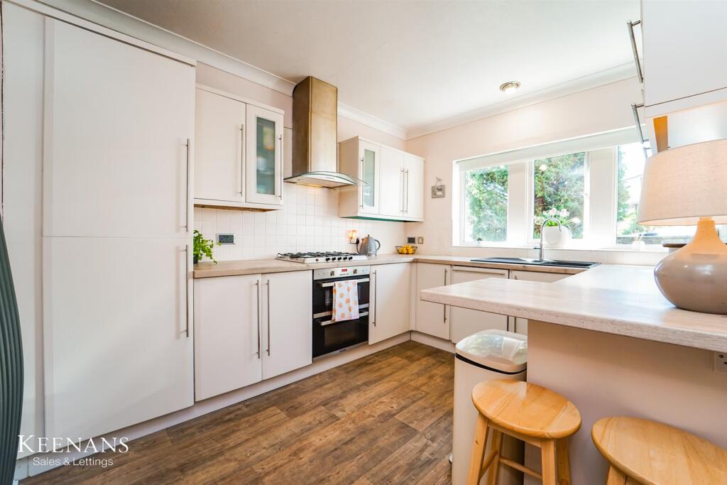 Additional image 7 of Barn Field Close, Colne