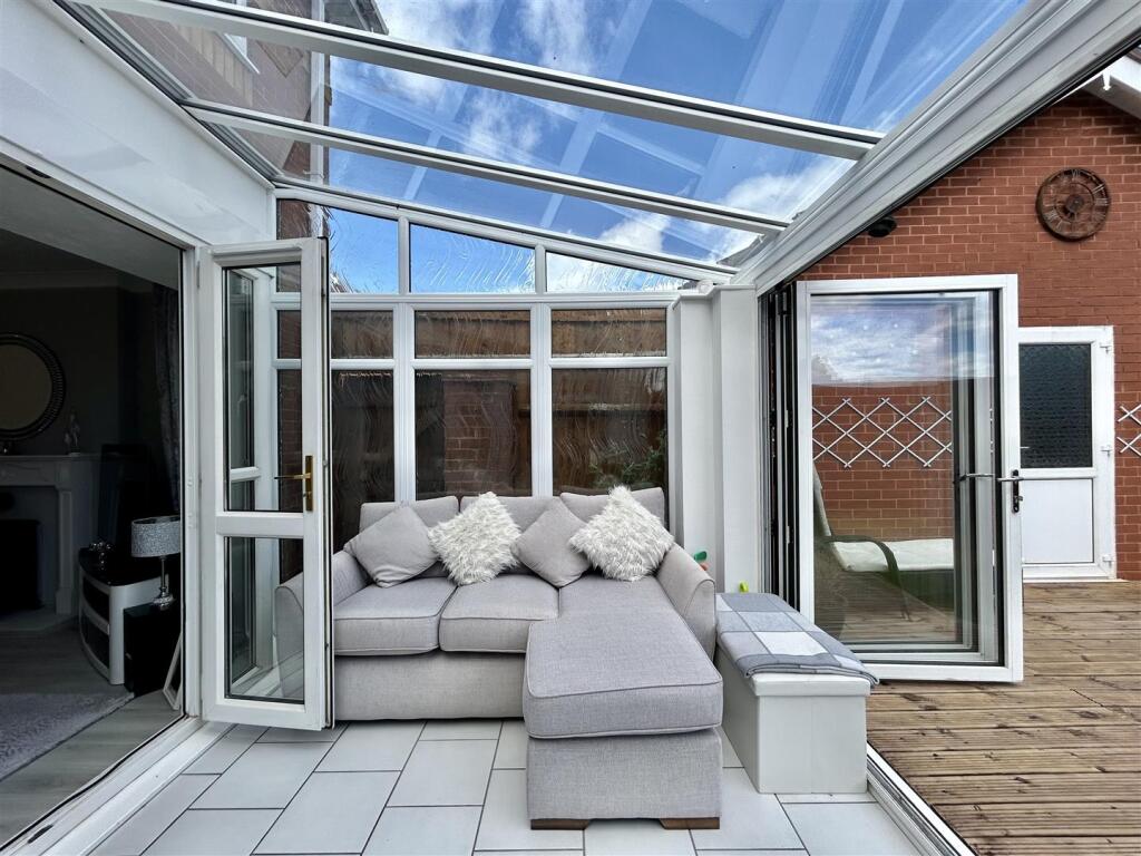 Additional image 13 of Pear Tree Drive, Rowley Regis