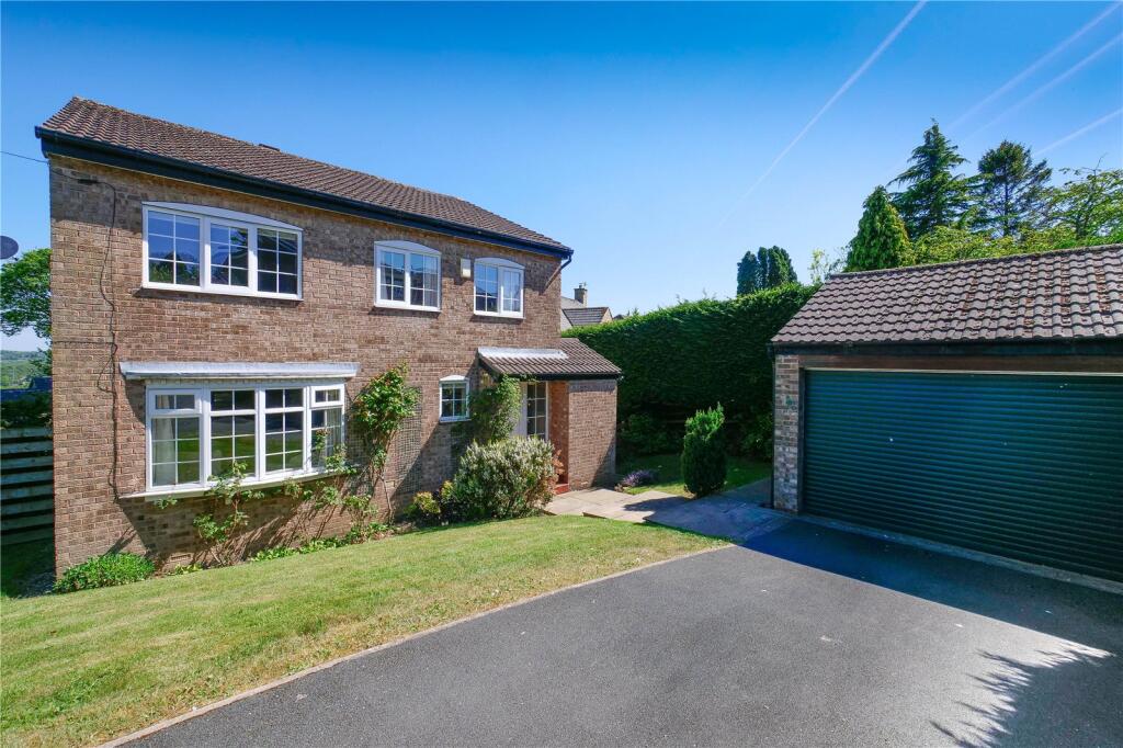 Acrehowe Rise, Baildon, Shipley, West Yorkshire, BD17