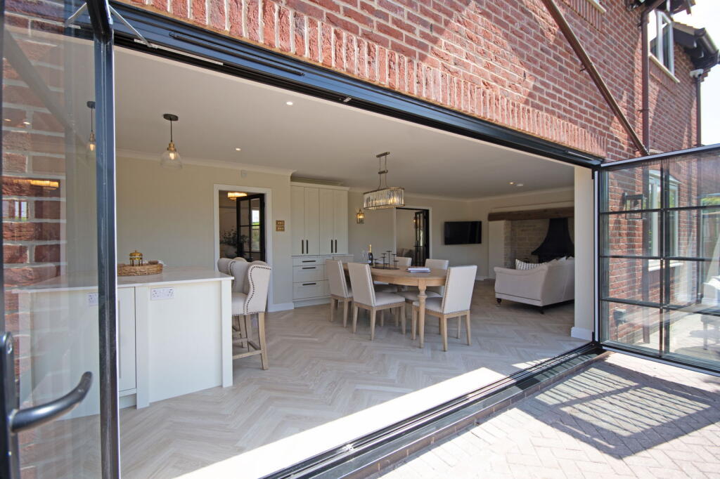 Additional image 22 of Henley Road, Henley-in-arden, B95 5NN