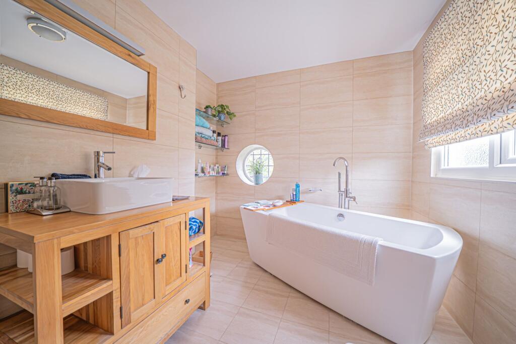 Additional image 25 of Warwick Road, Solihull, B91