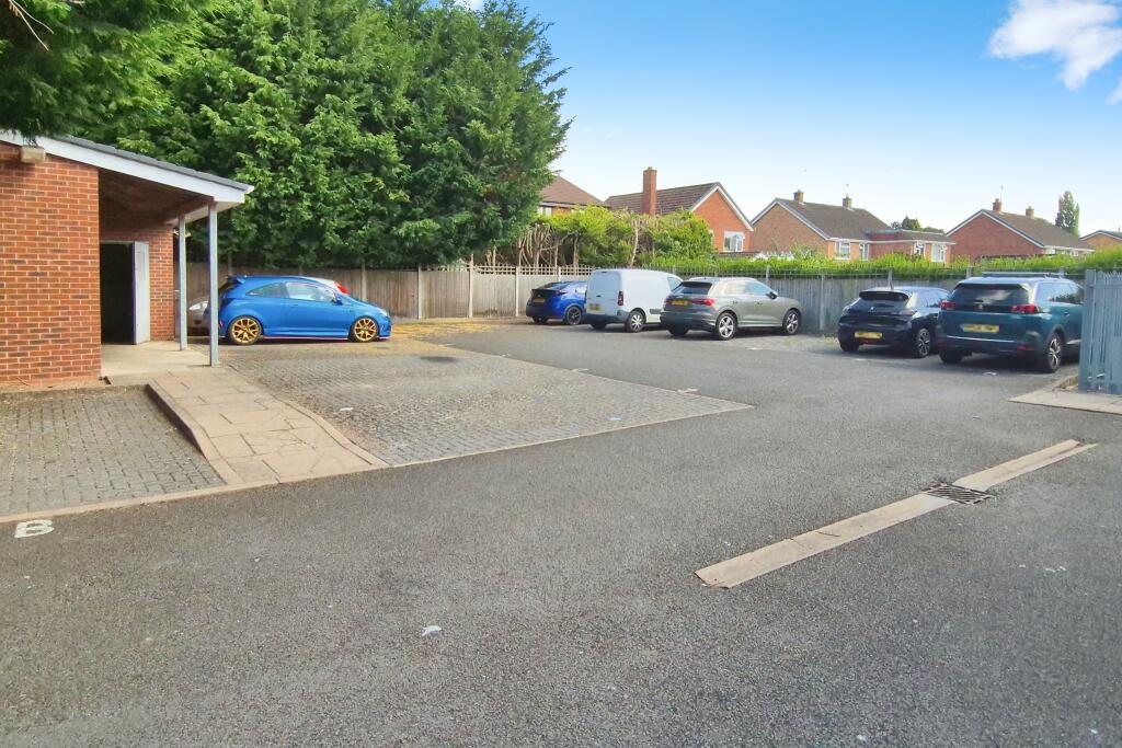 Additional image 4 of Broad Street, Bromsgrove, B61