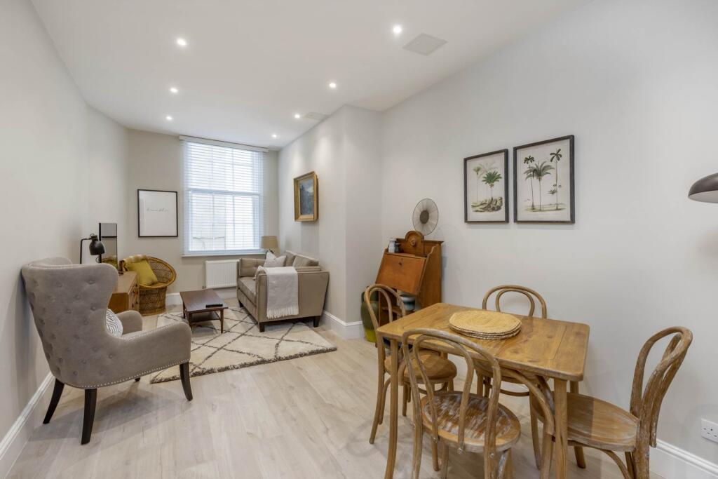 Additional image 2 of Flat 2, 12 Union Passage