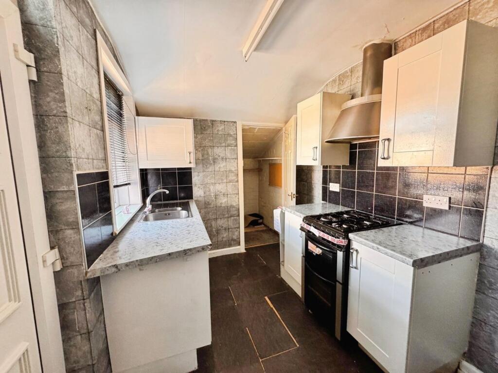 Additional image 3 of St. Peg Lane, Cleckheaton, West Yorkshire, BD19