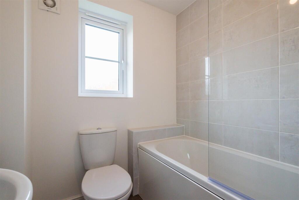 Additional image 18 of Canal Walk, Burnley, BB12