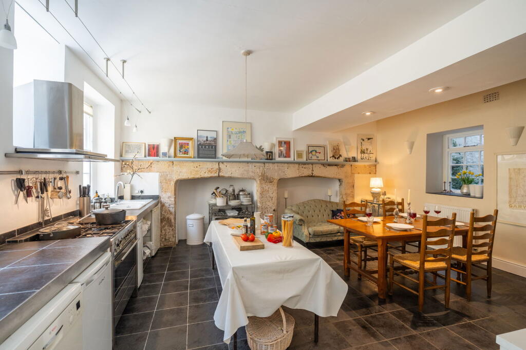 Additional image 15 of Circus House, Bath, BA1 2EX