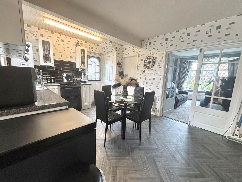 Additional image 4 of Westminster Drive, Clayton, Bradford