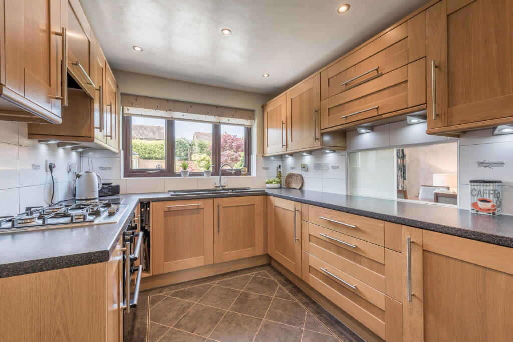 Additional image 15 of Foxlands Drive, Sutton Coldfield, B72 1YZ