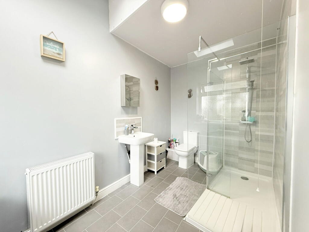 Additional image 15 of Wakelin Road, Shirley