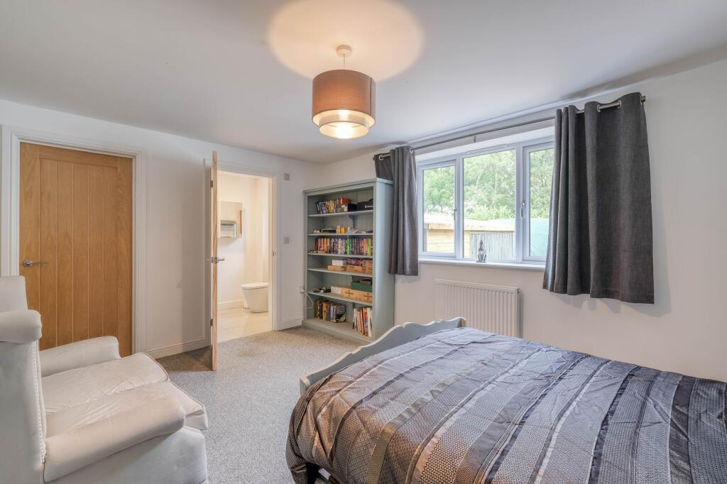 Additional image 18 of Droitwich Road, Bradley Green, B96
